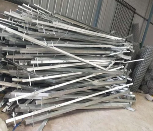 Angle Iron Fencing Pole